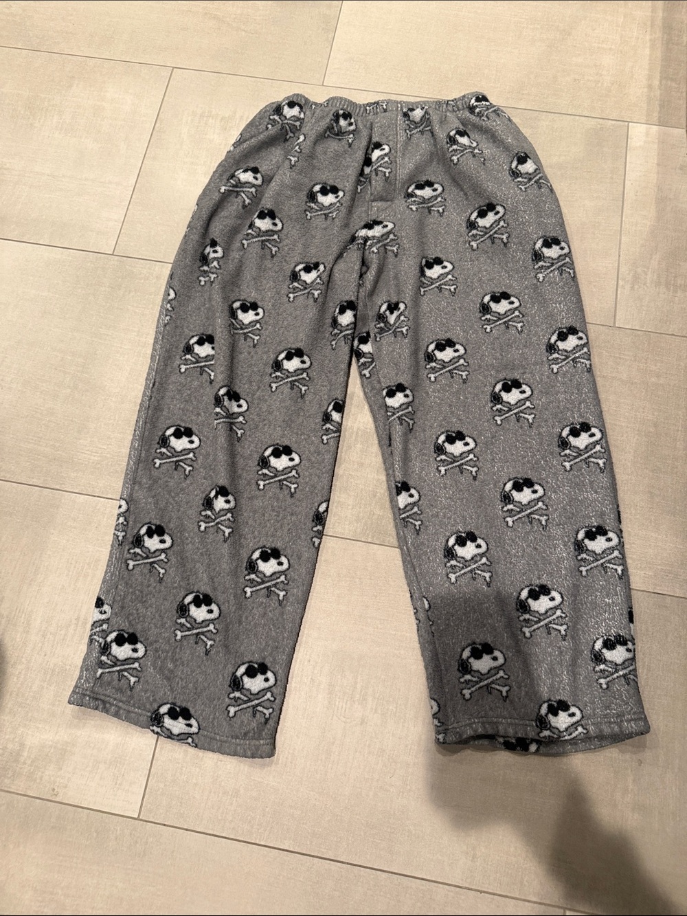 Peanuts Gray Skull-and-Crossbones Kids Pajama Pants